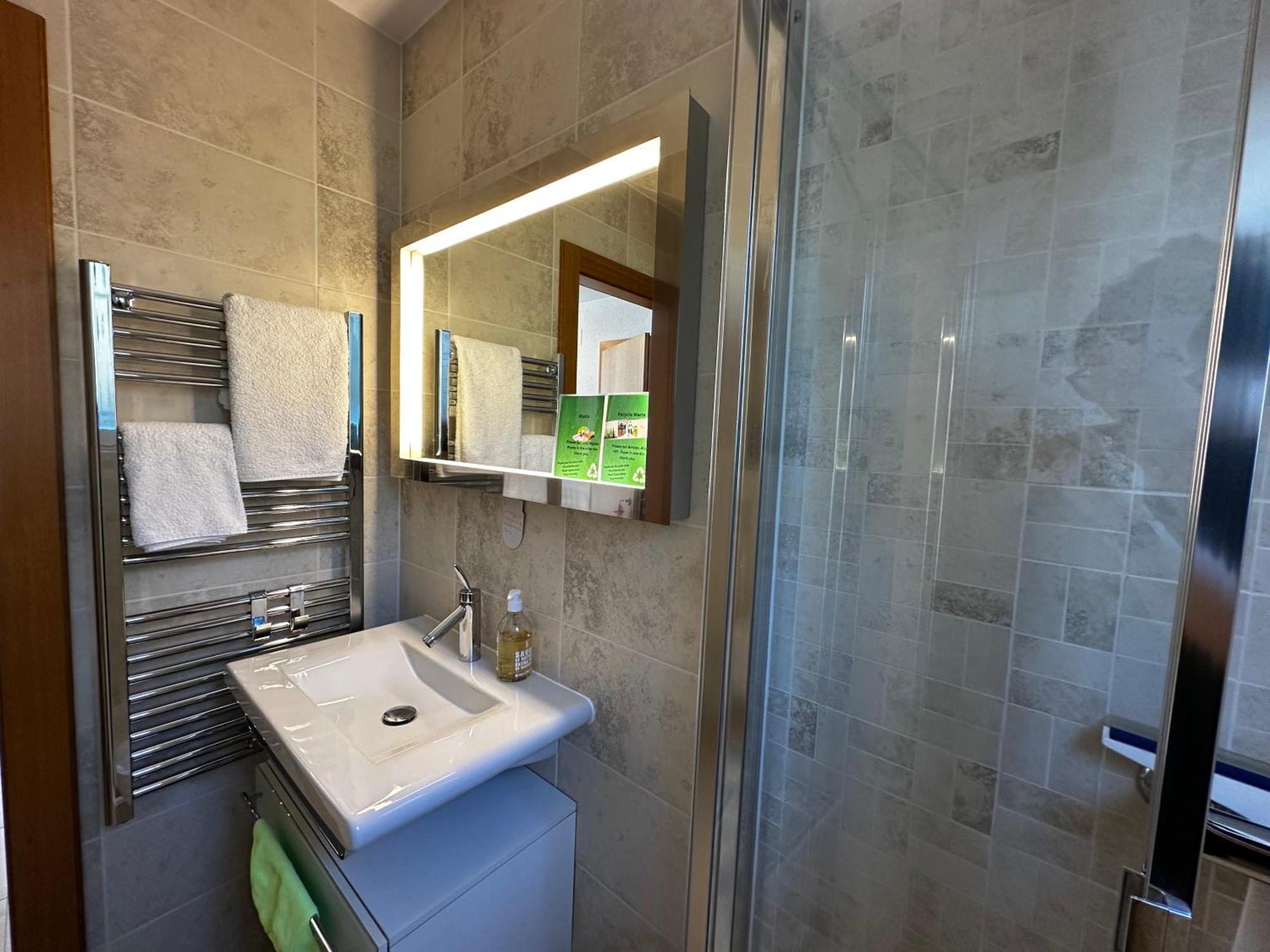 Lakeview Apartment-Lavaux 格兰瓦克斯 外观 照片