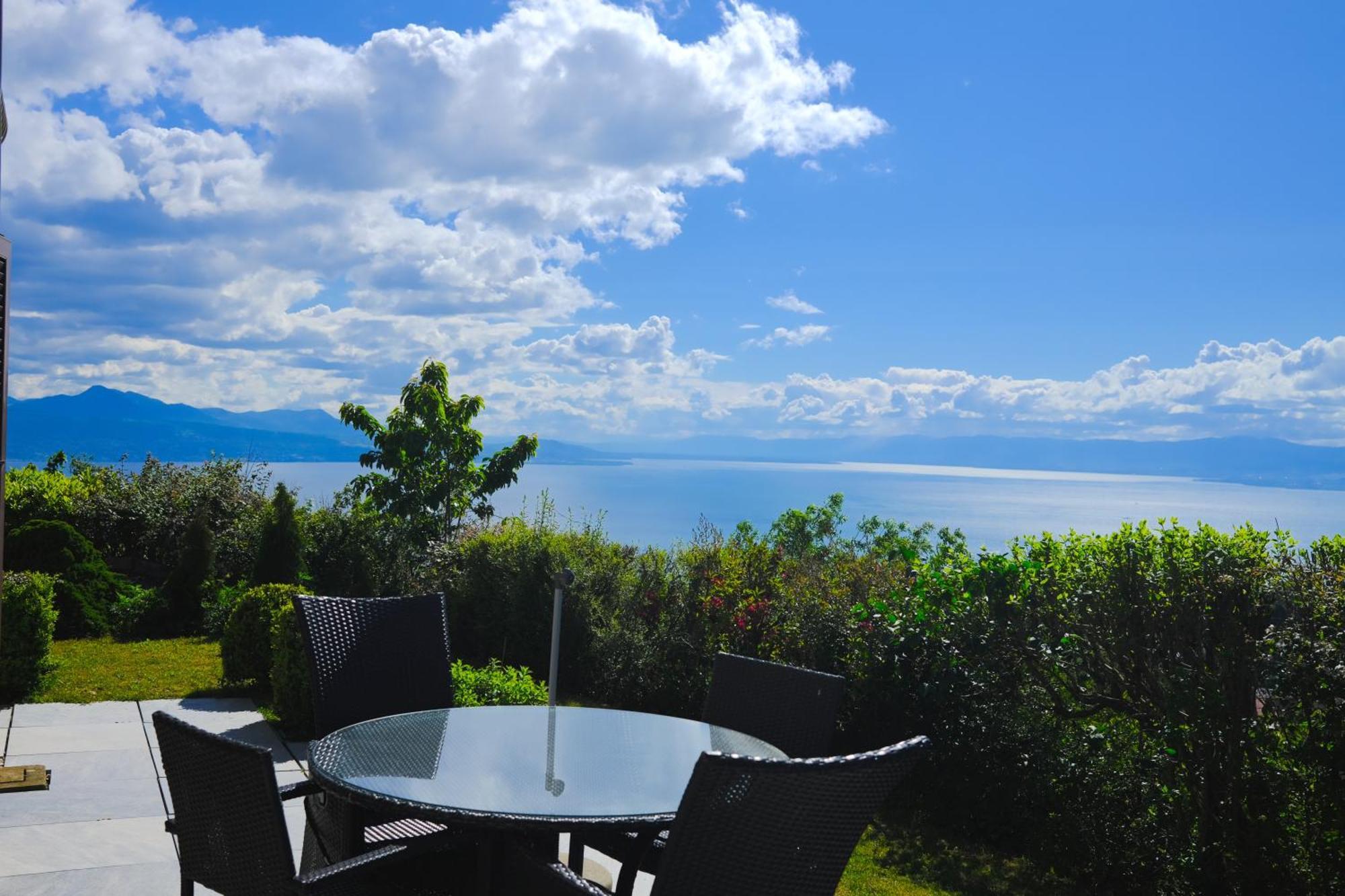 Lakeview Apartment-Lavaux 格兰瓦克斯 外观 照片